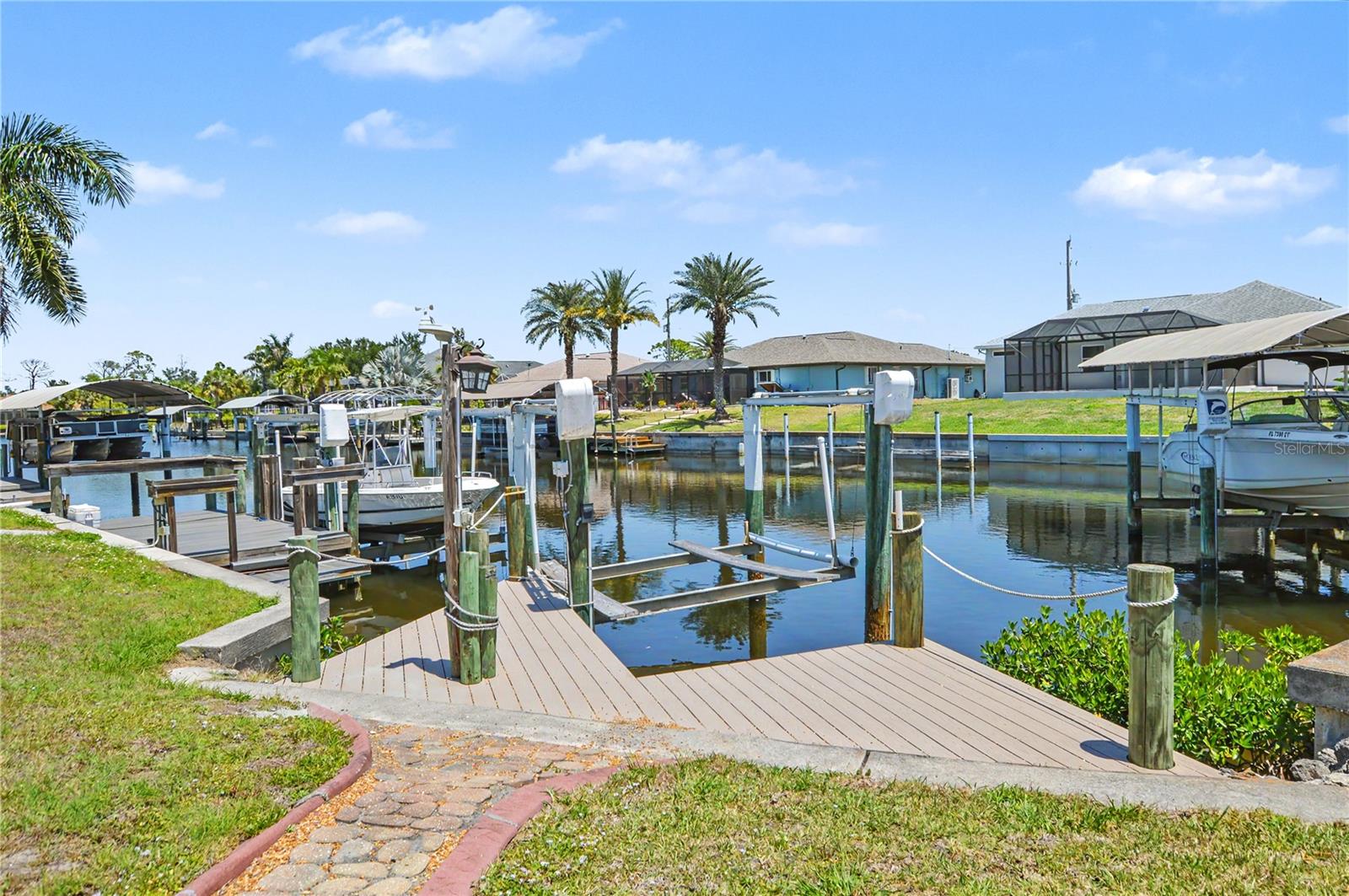 Image 9 of 37 For 4234 Rock Creek Drive