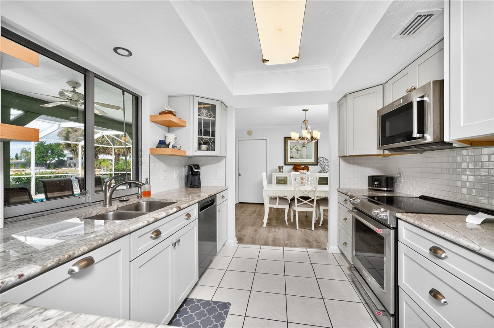 Image 17 of 100 For 2122 Cassino Court