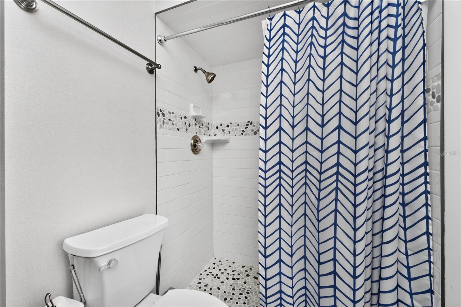 Image 31 of 100 For 2122 Cassino Court