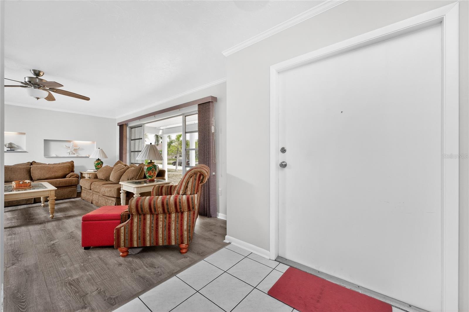 Image 4 of 100 For 2122 Cassino Court