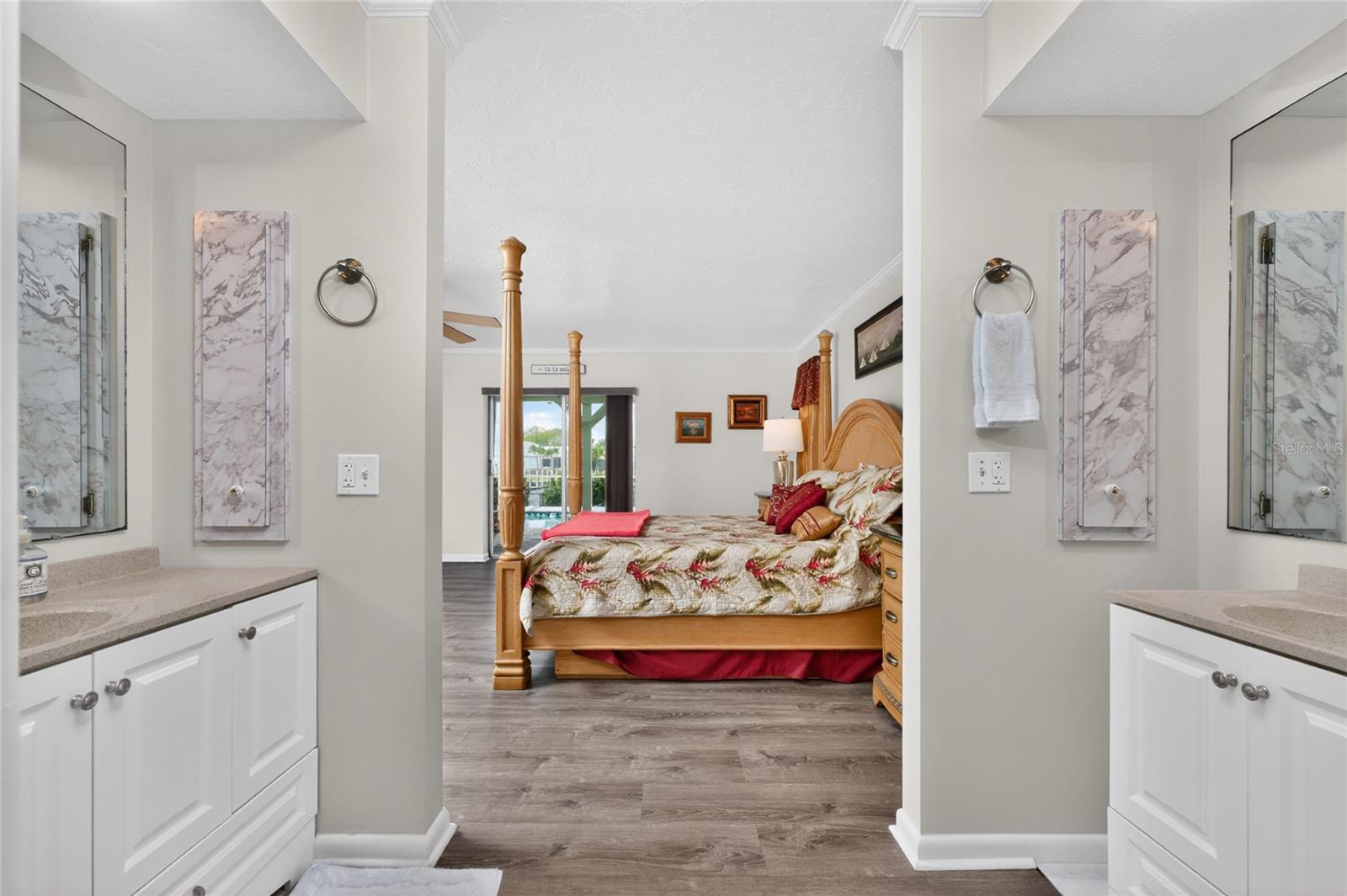 Image 42 of 100 For 2122 Cassino Court