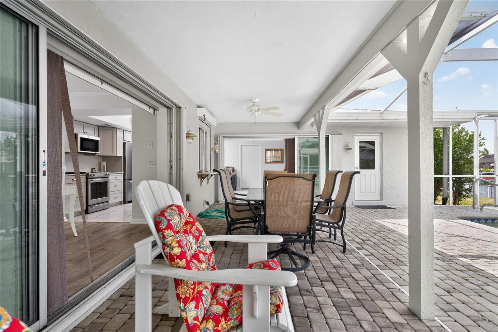 Image 51 of 100 For 2122 Cassino Court