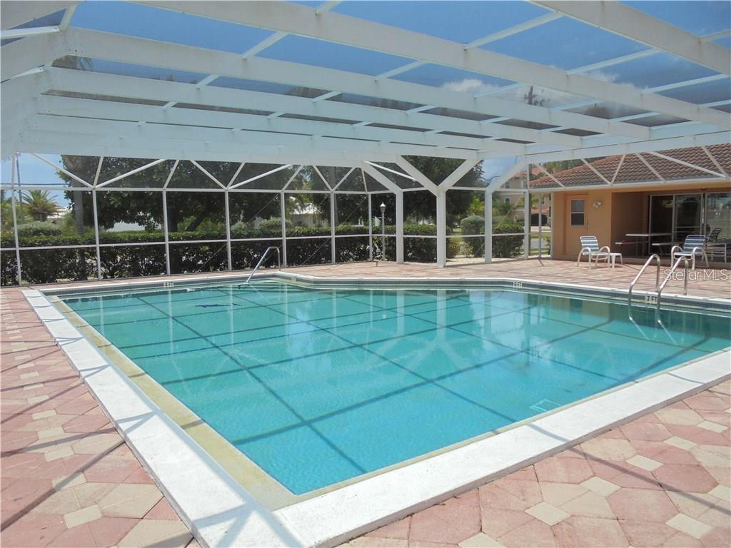 Image 23 of 25 For 1477 Park Beach Circle 31