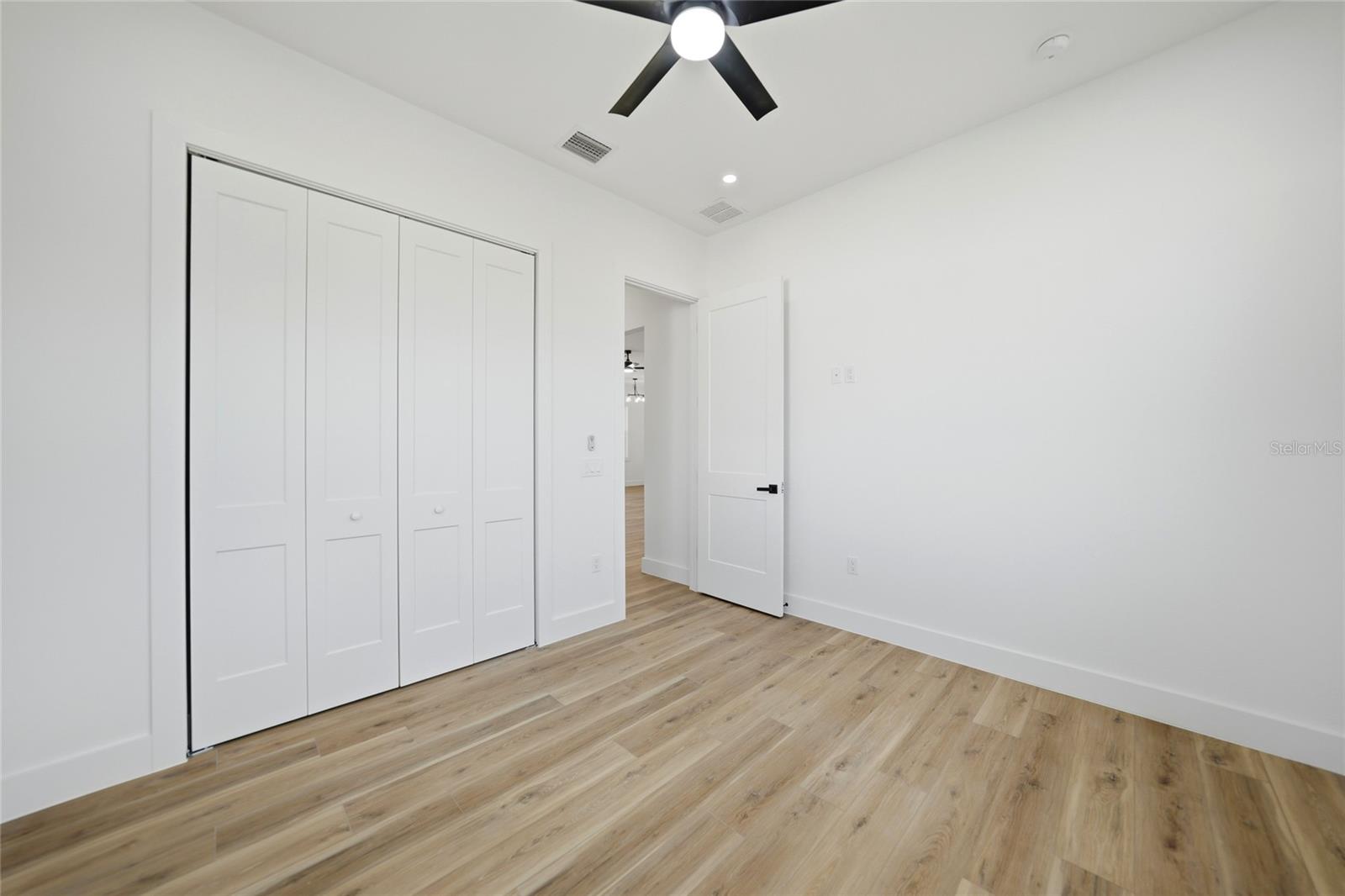 Image 24 of 51 For 336 San Ambrosio Street