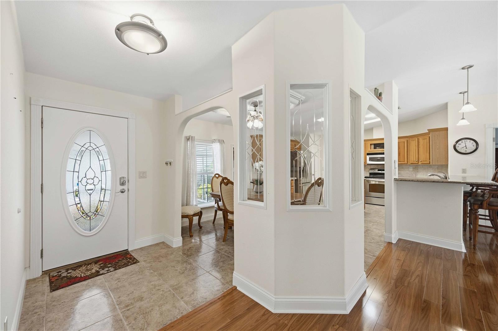 Image 13 of 61 For 18 Emden Circle