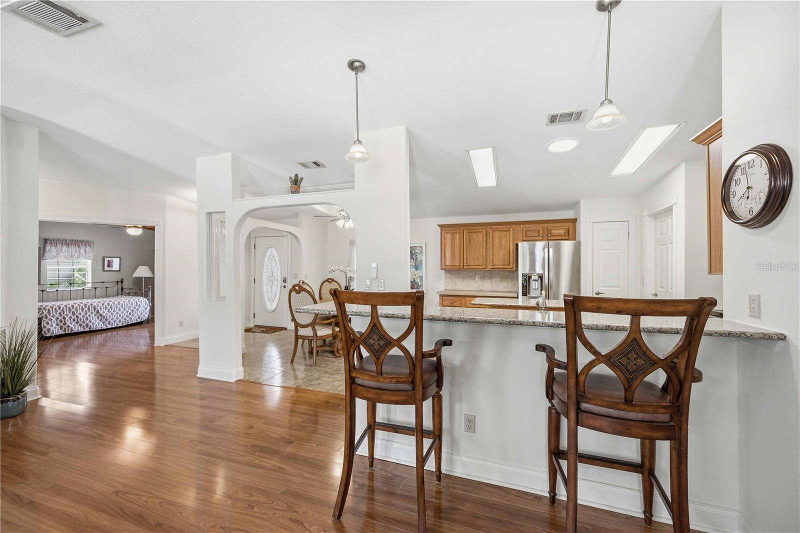 Image 18 of 61 For 18 Emden Circle