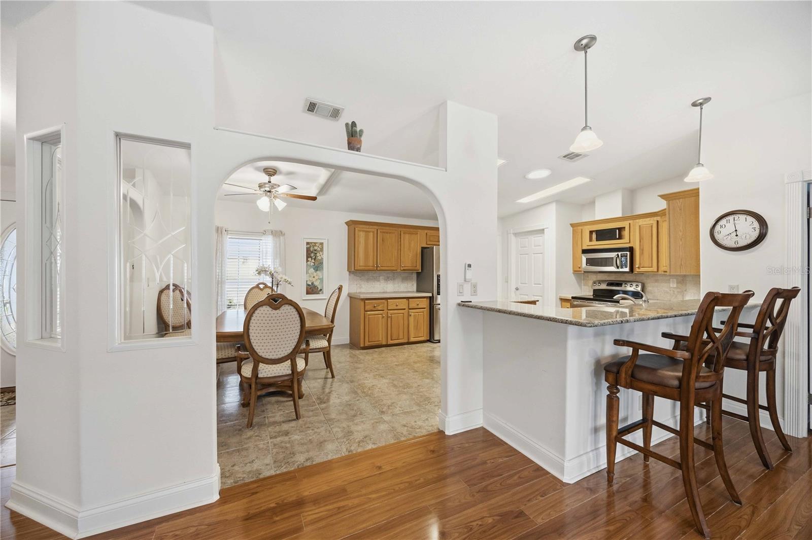 Image 23 of 61 For 18 Emden Circle