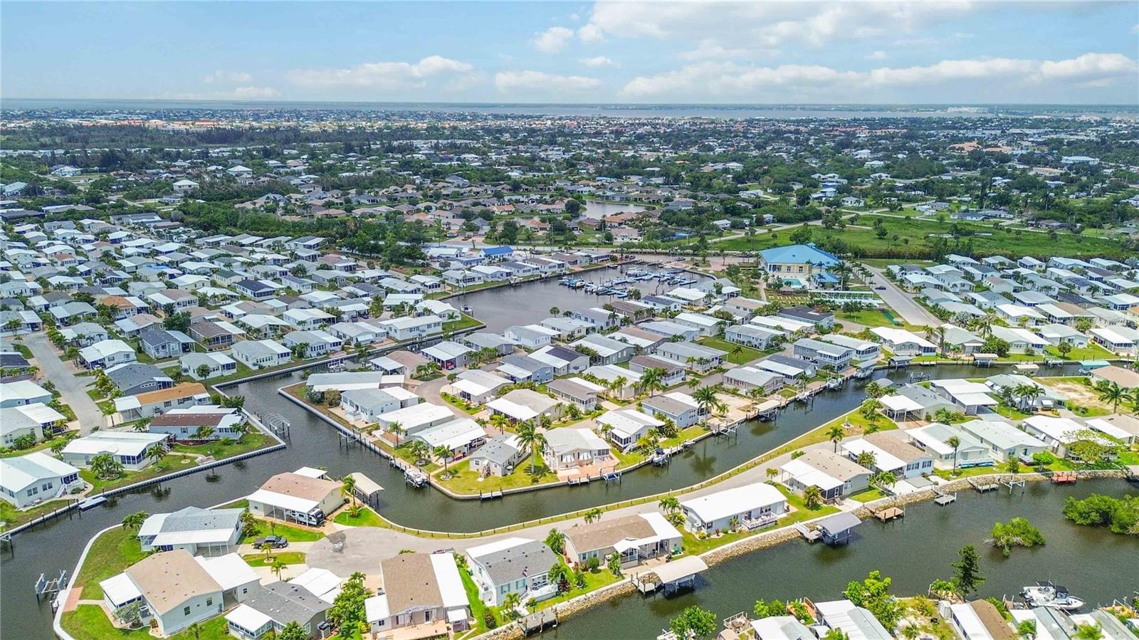 Image 51 of 61 For 18 Emden Circle