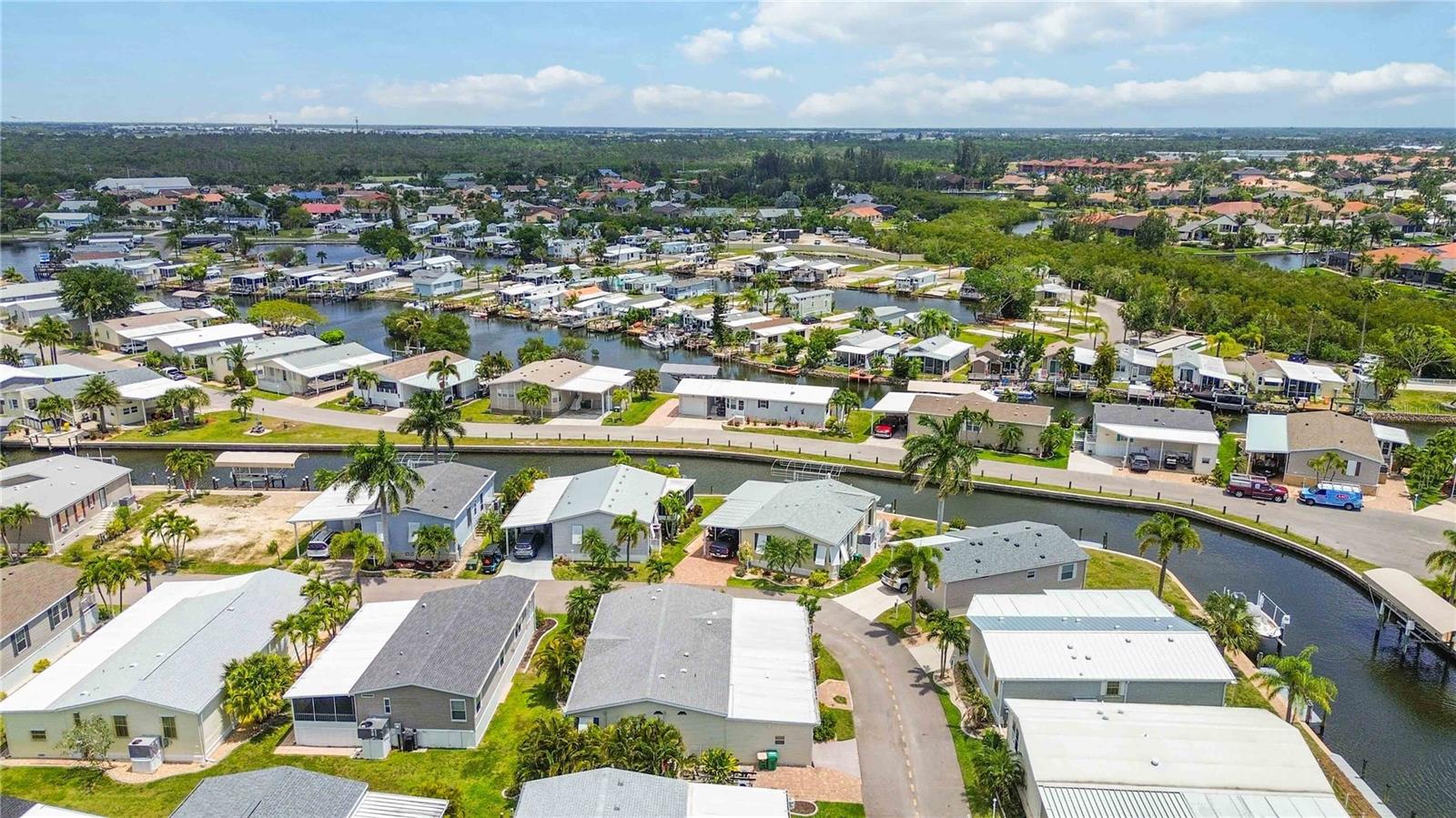 Image 52 of 61 For 18 Emden Circle