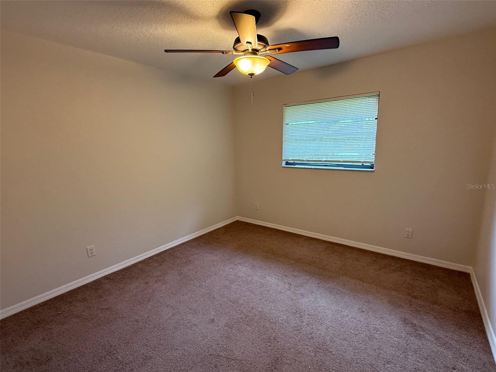 Image 16 of 22 For 20979 Lawson Avenue