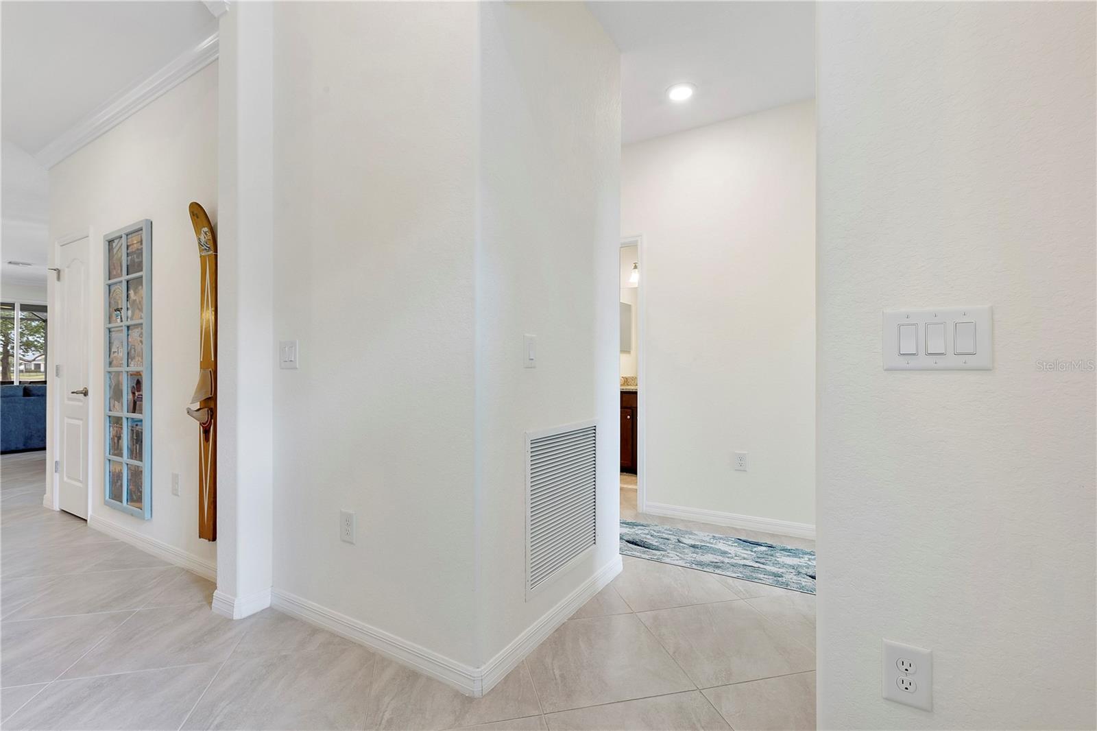 Image 10 of 56 For 43365 Waymark Place