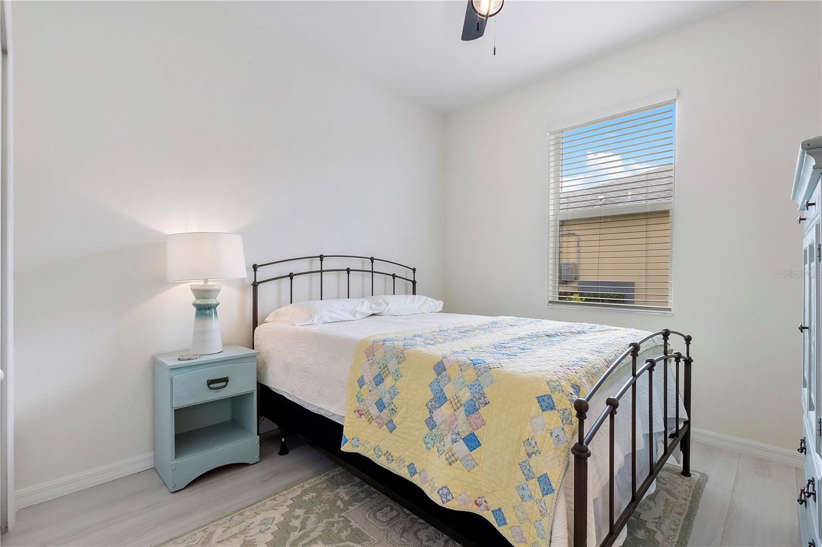 Image 15 of 56 For 43365 Waymark Place