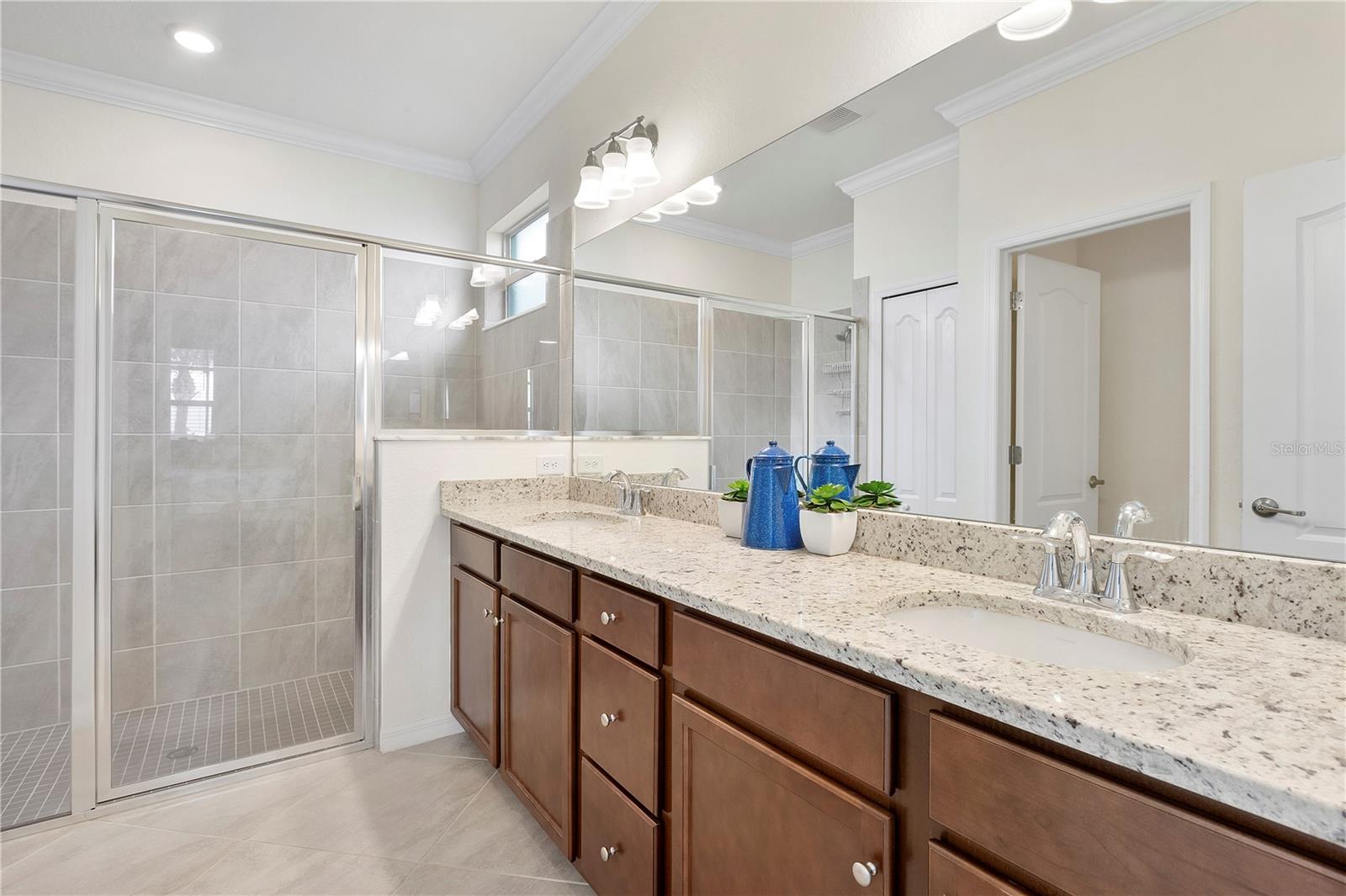 Image 30 of 56 For 43365 Waymark Place