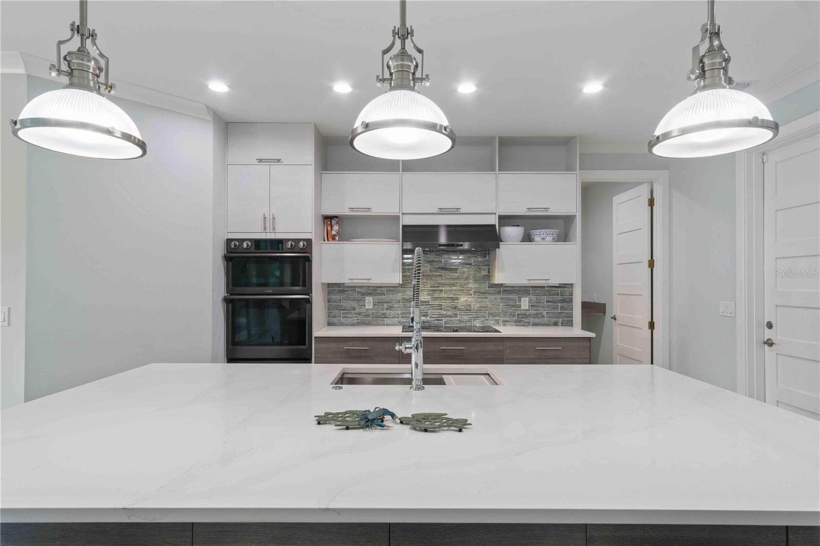 Image 18 of 85 For 8084 Burwell Circle