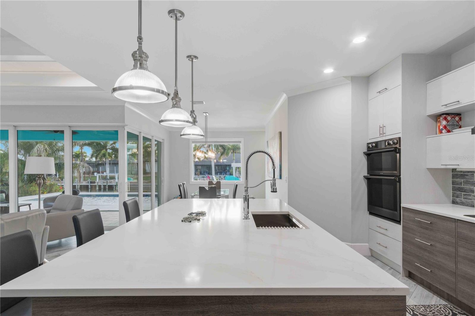 Image 22 of 85 For 8084 Burwell Circle