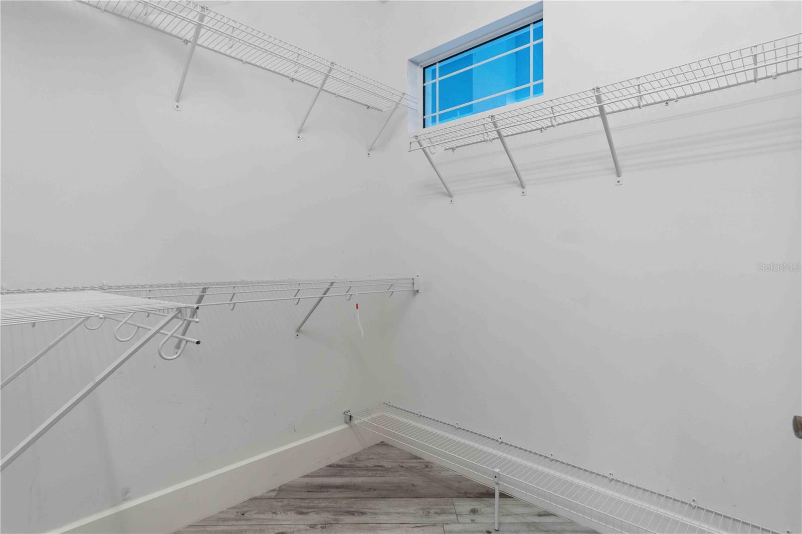 Image 39 of 85 For 8084 Burwell Circle