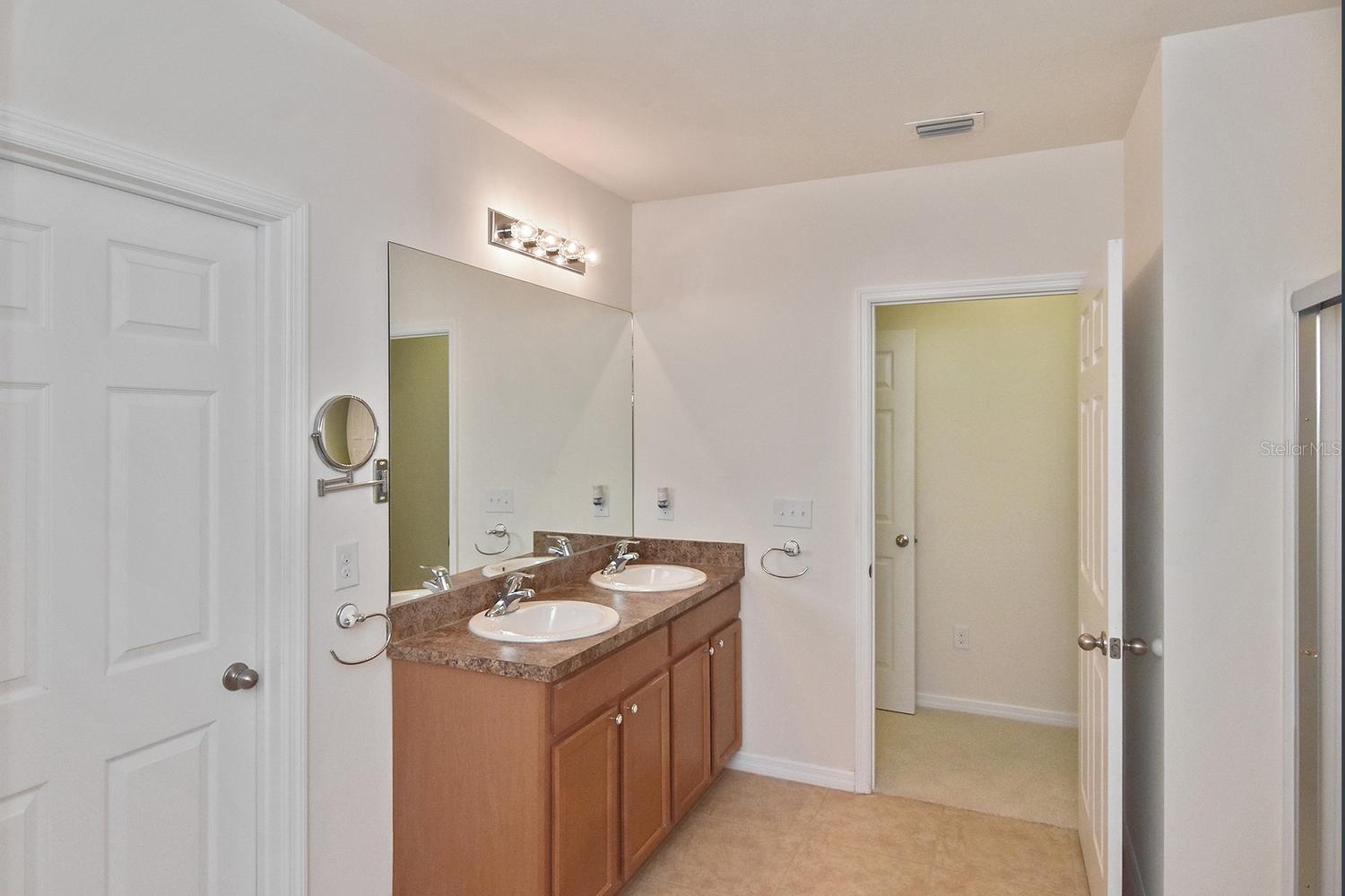 Image 25 of 41 For 7132 Mikasa Drive