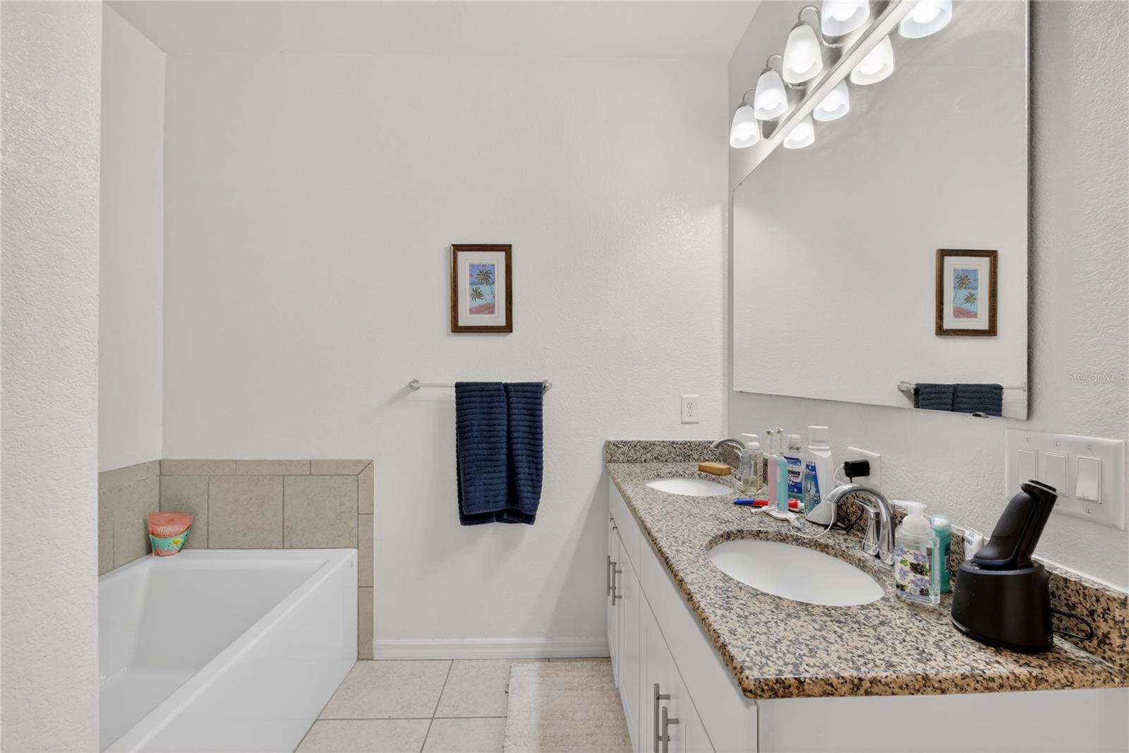 Image 26 of 49 For 2423 Malaya Court