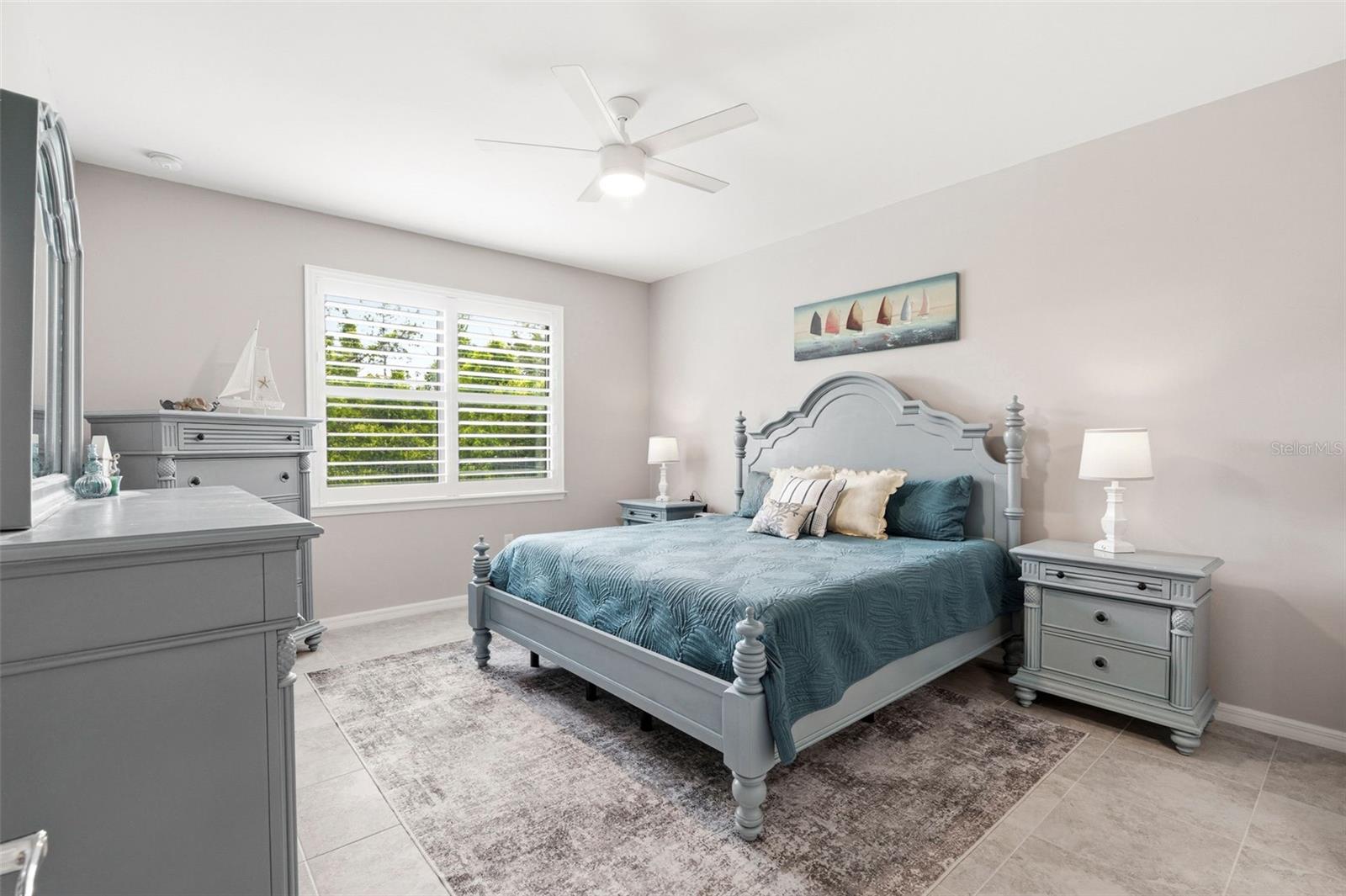 Image 20 of 38 For 2501 Sherman Oak Drive