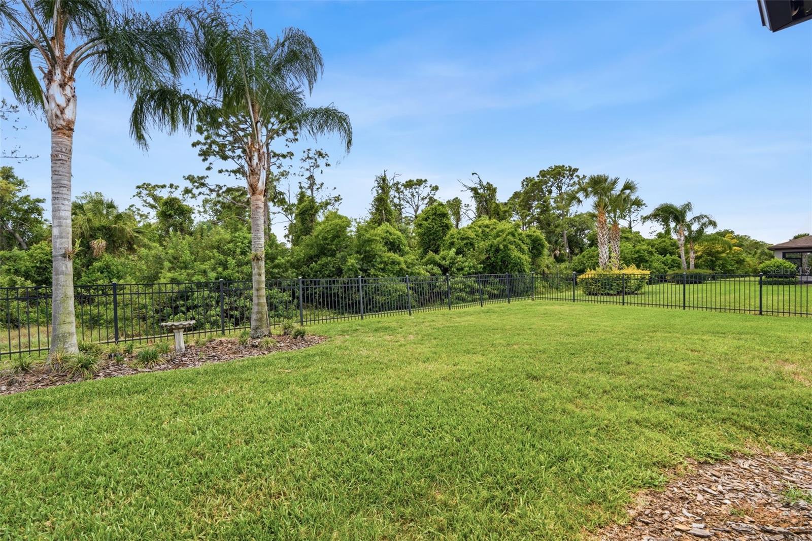 Image 33 of 38 For 2501 Sherman Oak Drive