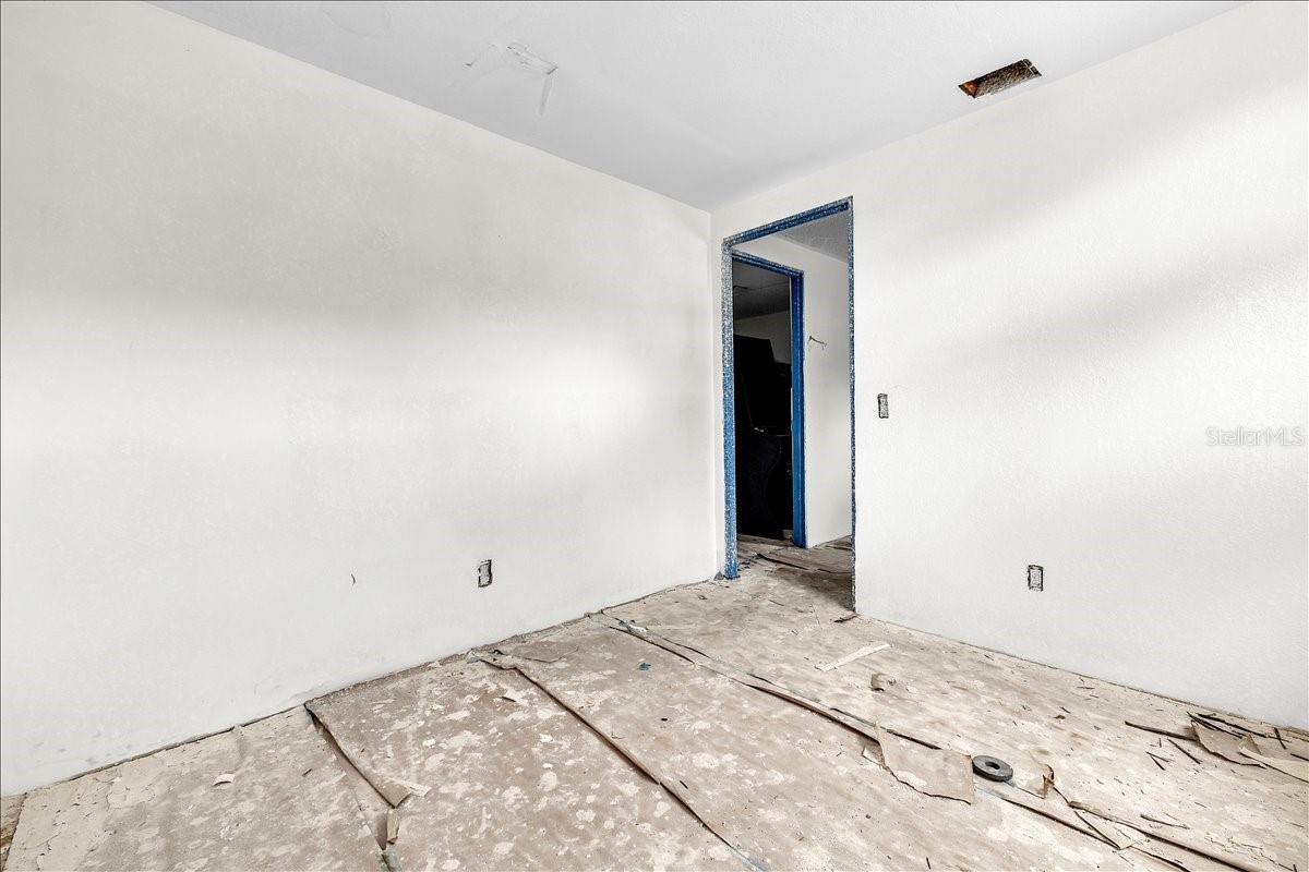 Image 30 of 47 For 4195 Electric Way