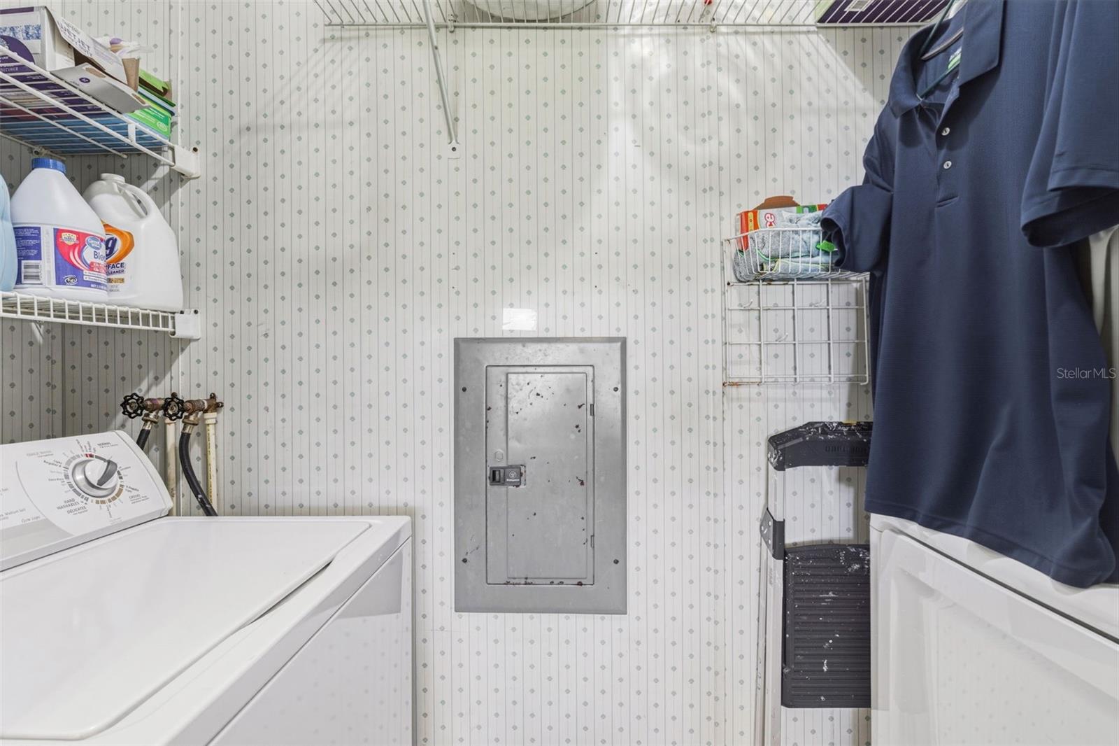 Image 20 of 40 For 1586 Grapefruit Street