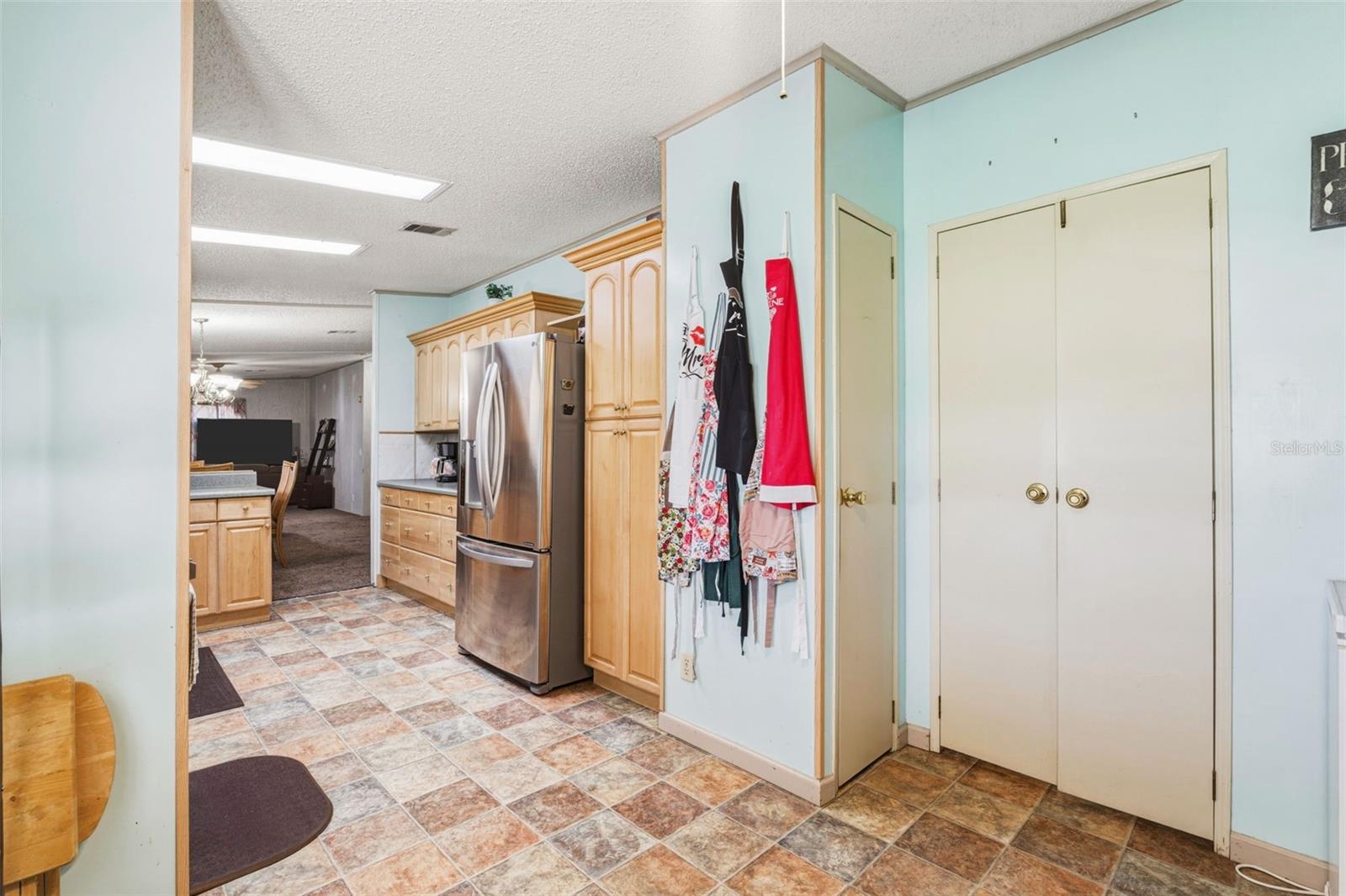 Image 21 of 40 For 1586 Grapefruit Street