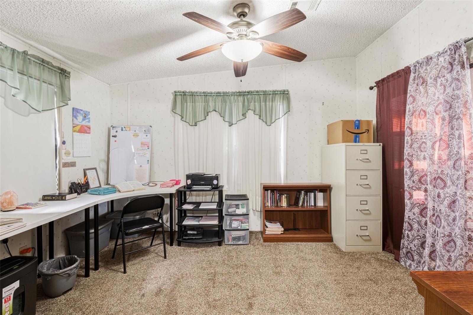 Image 26 of 40 For 1586 Grapefruit Street