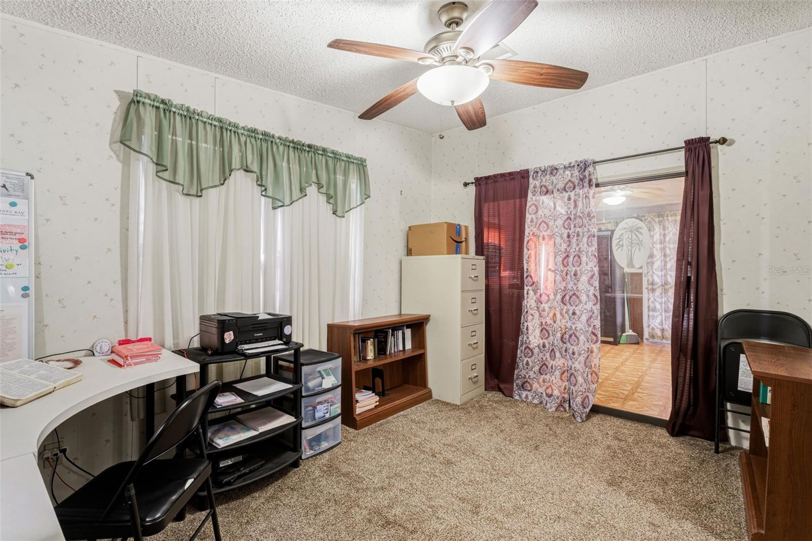 Image 27 of 40 For 1586 Grapefruit Street