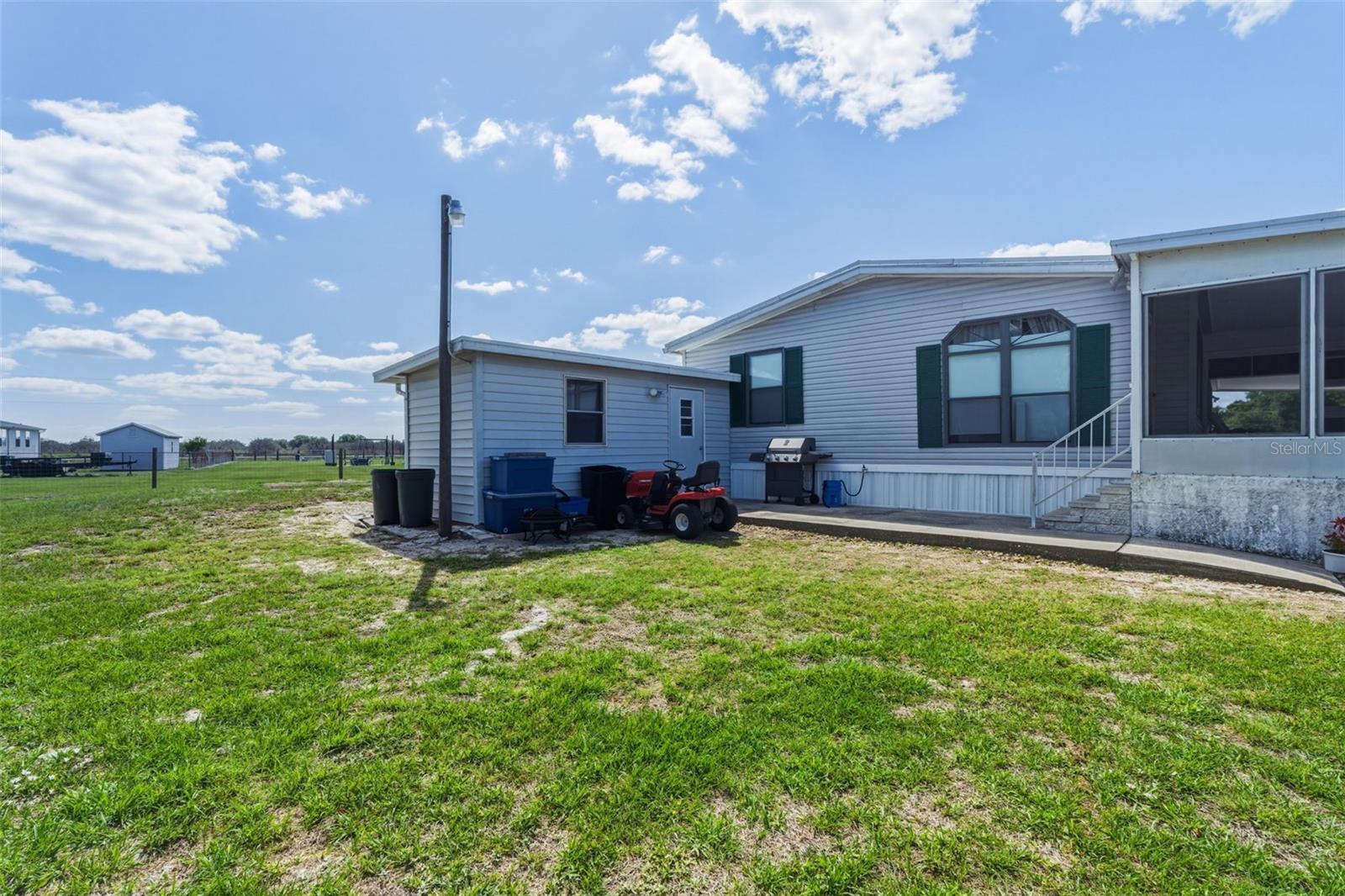 Image 35 of 40 For 1586 Grapefruit Street