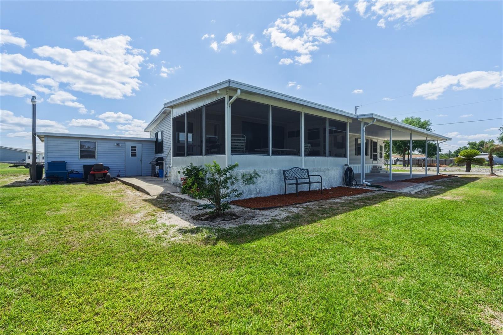 Image 5 of 40 For 1586 Grapefruit Street