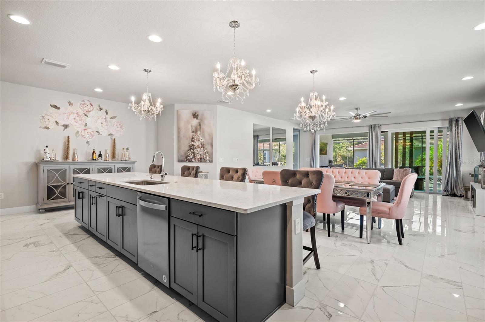 Listing photo id 12 for 5632 Long Shore Loop