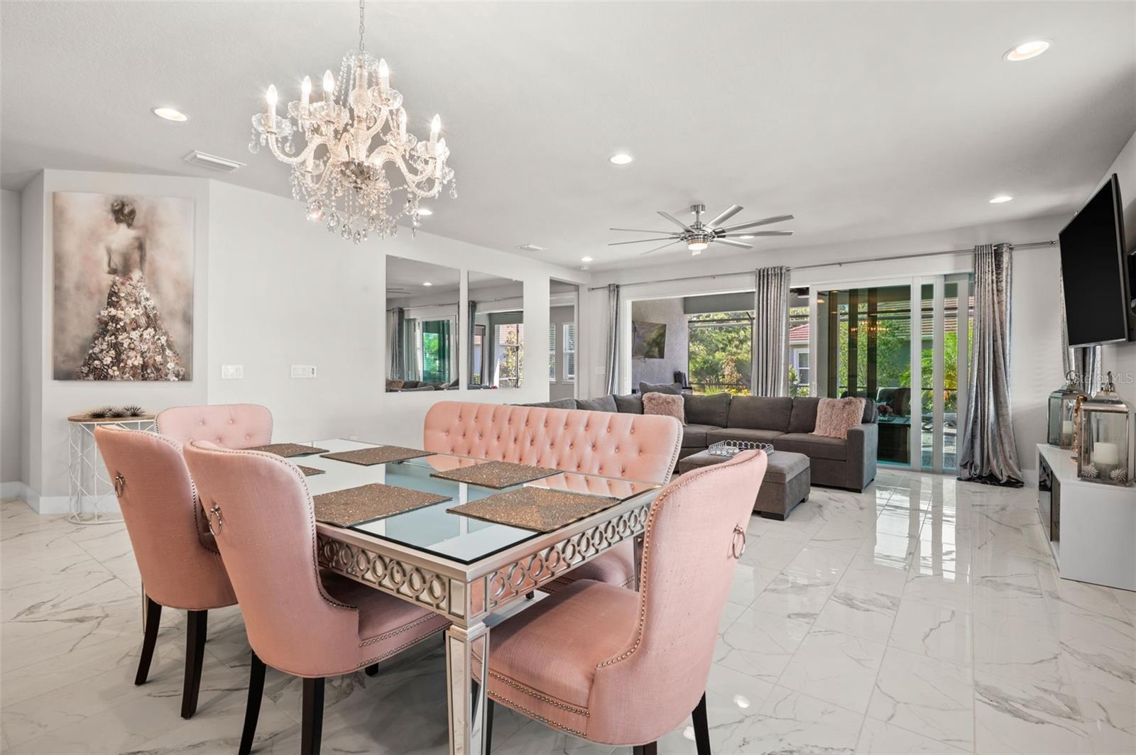 Listing photo id 13 for 5632 Long Shore Loop