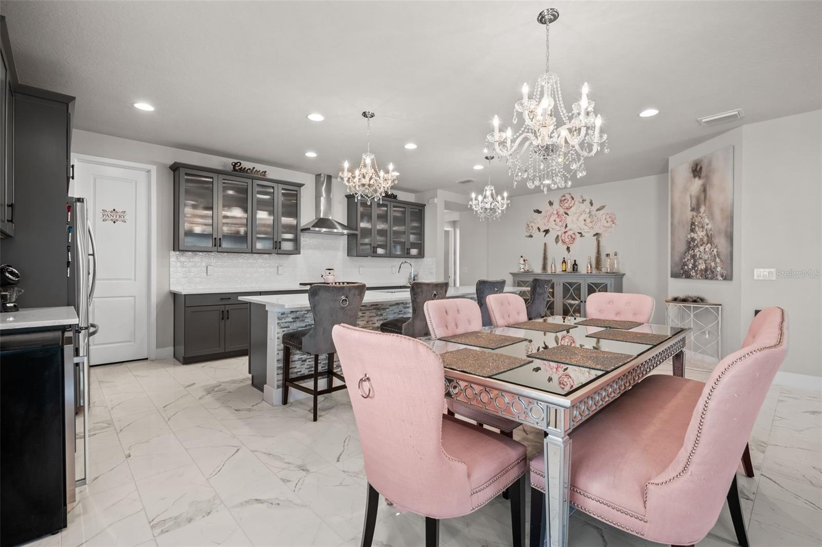 Listing photo id 15 for 5632 Long Shore Loop