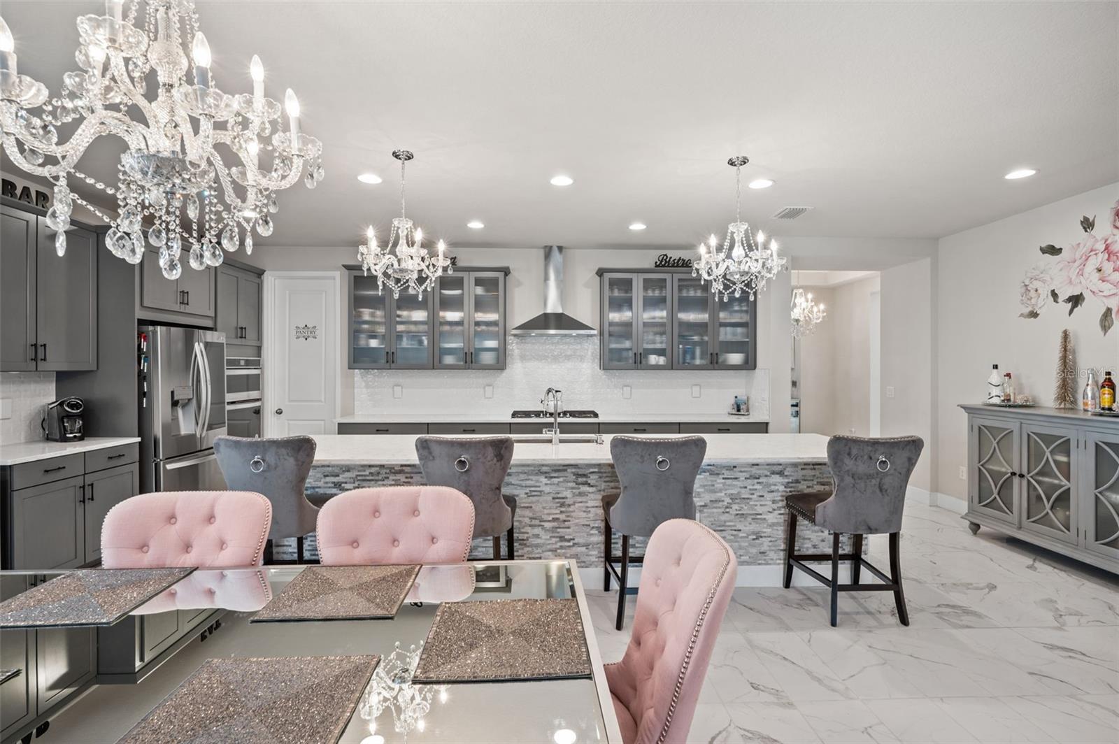 Listing photo id 22 for 5632 Long Shore Loop