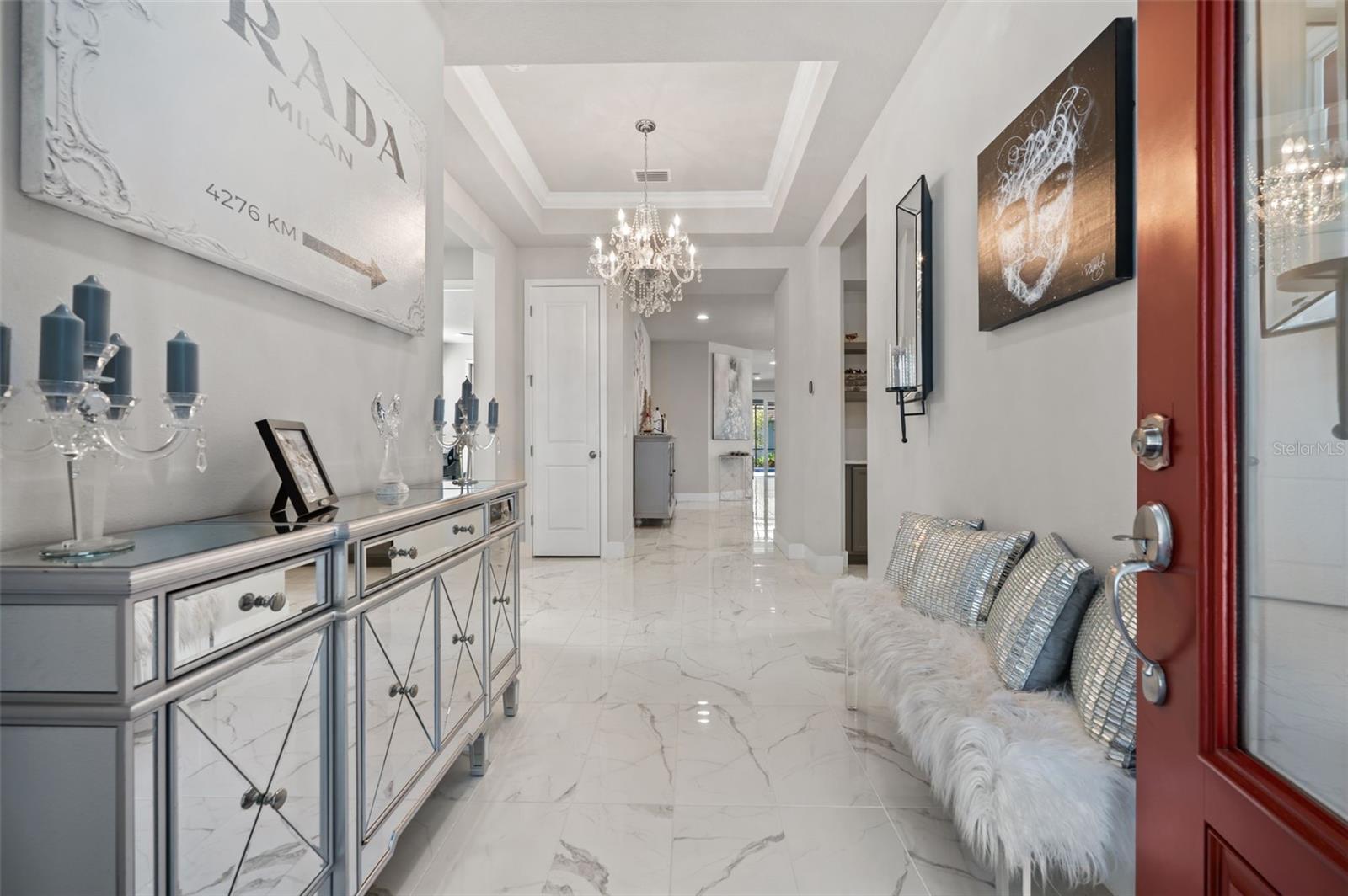 Listing photo id 2 for 5632 Long Shore Loop