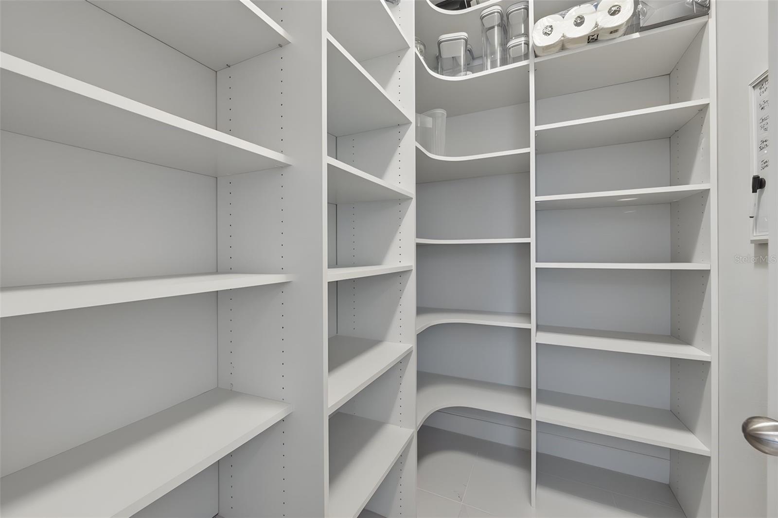 Listing photo id 39 for 5632 Long Shore Loop