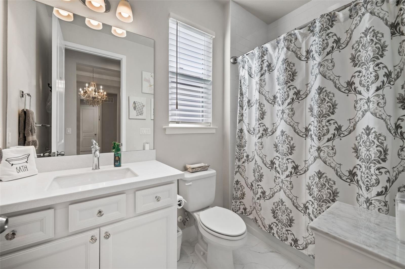 Listing photo id 6 for 5632 Long Shore Loop