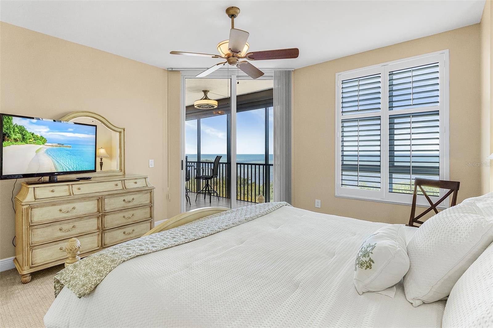 Image 17 of 54 For 3321 Sunset Key Circle 508