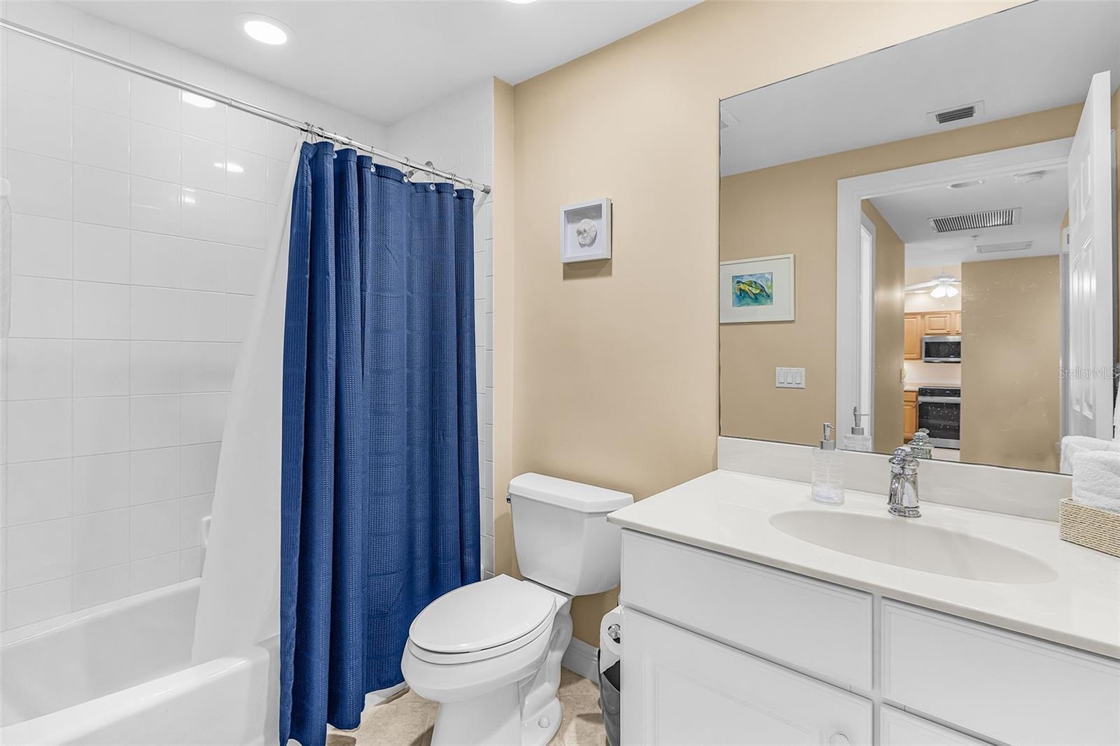 Image 23 of 54 For 3321 Sunset Key Circle 508