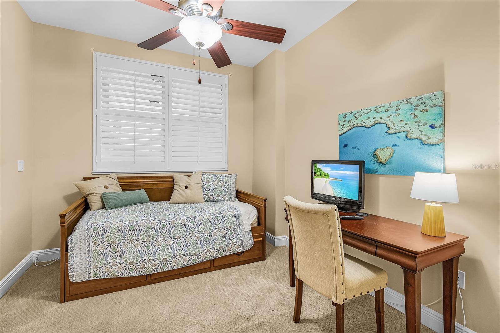 Image 24 of 54 For 3321 Sunset Key Circle 508