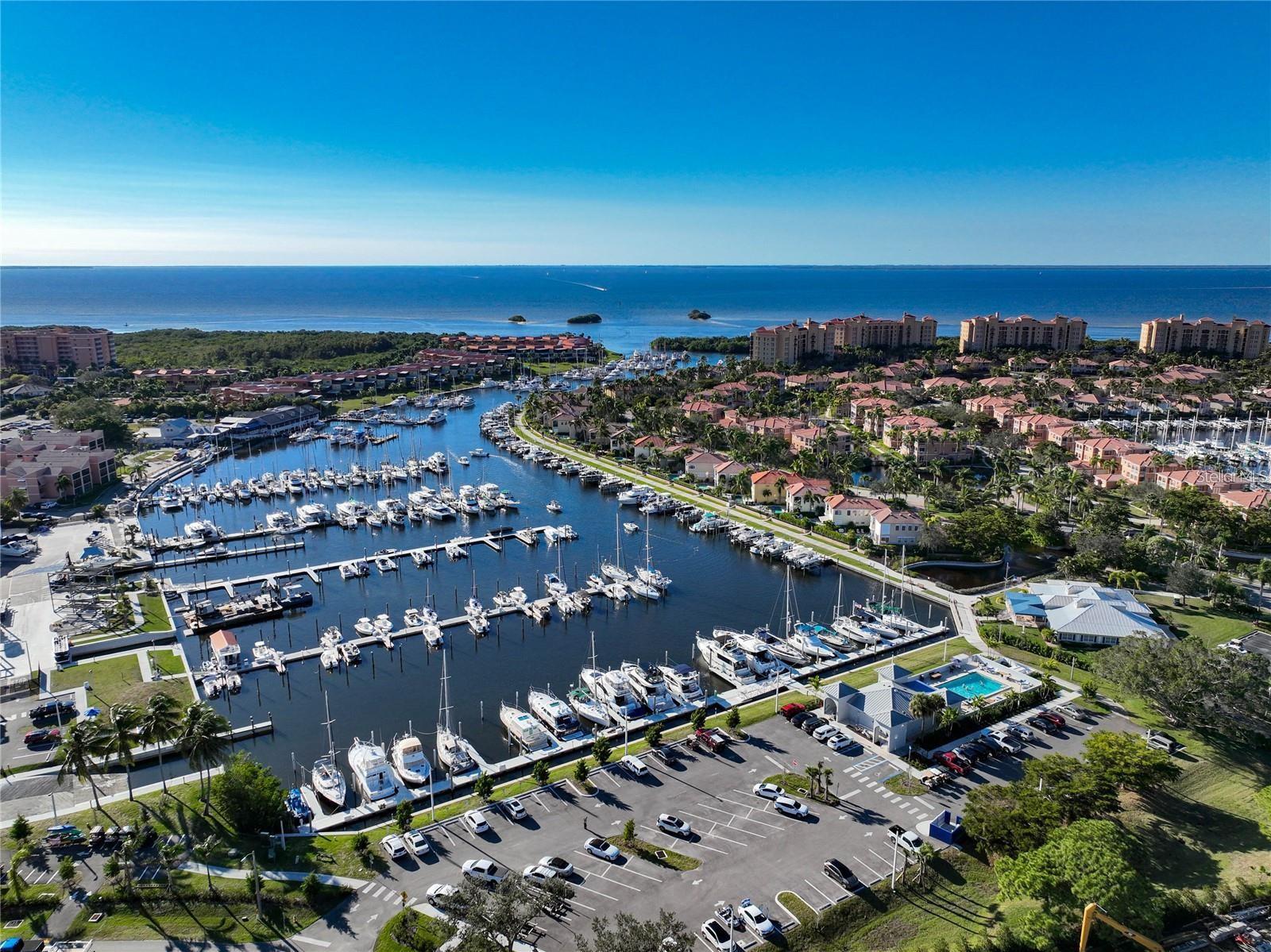 Image 50 of 54 For 3321 Sunset Key Circle 508