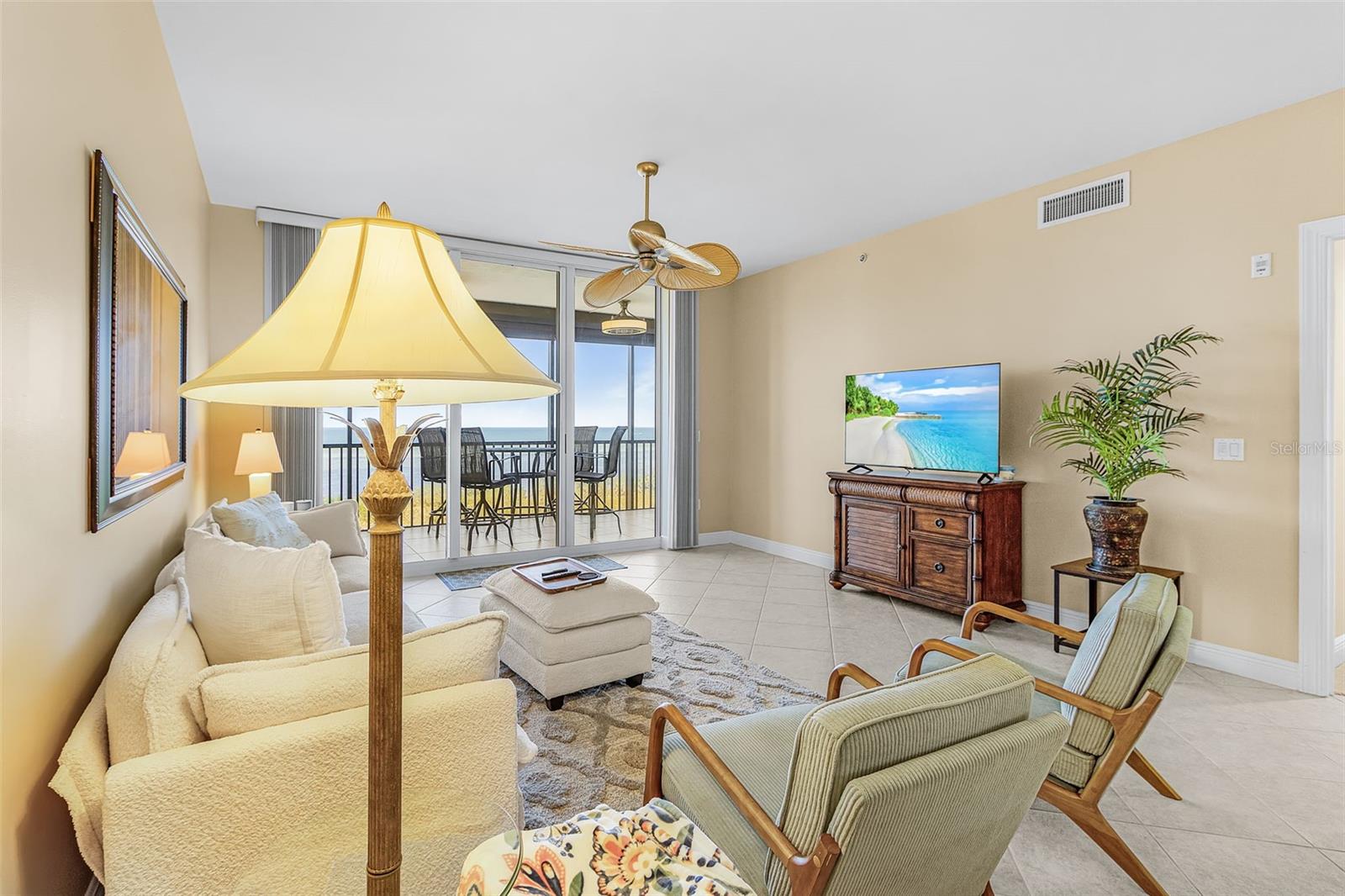 Image 8 of 54 For 3321 Sunset Key Circle 508