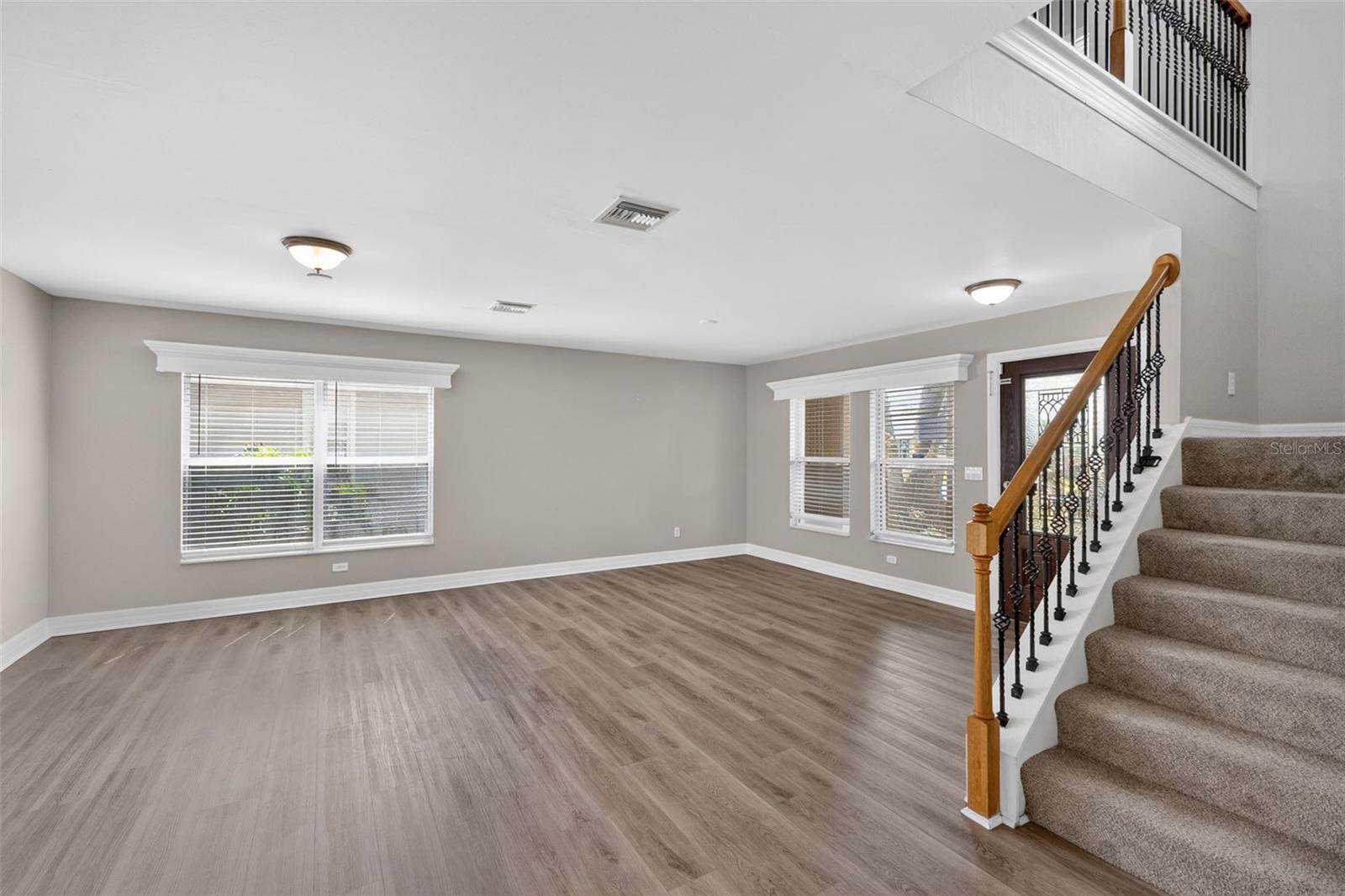 Image 12 of 46 For 545 Encarnacion Street