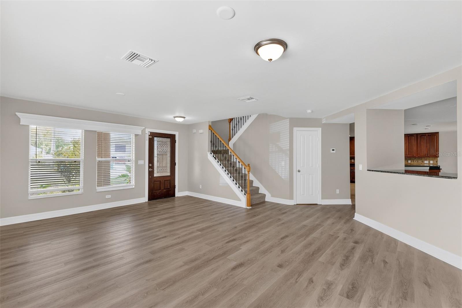 Image 13 of 46 For 545 Encarnacion Street