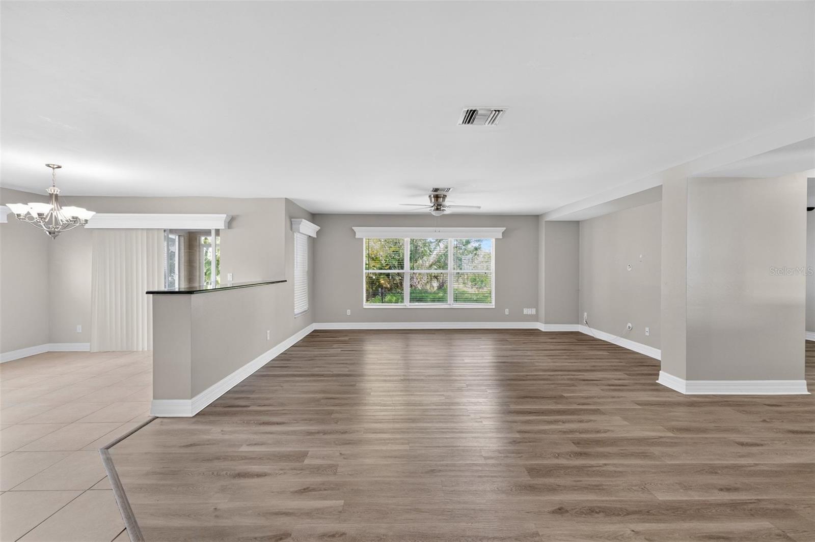 Image 20 of 46 For 545 Encarnacion Street