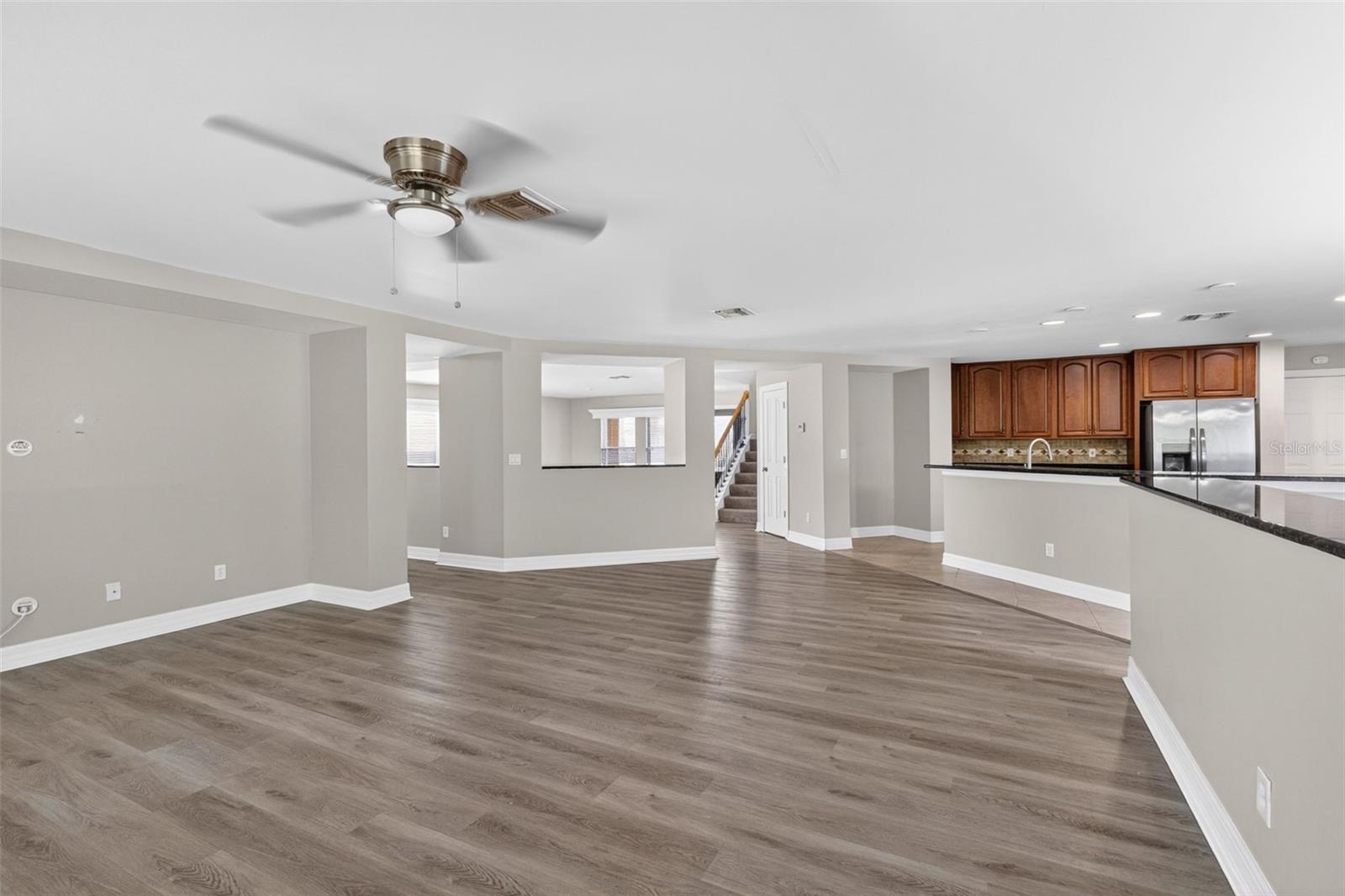 Image 21 of 46 For 545 Encarnacion Street