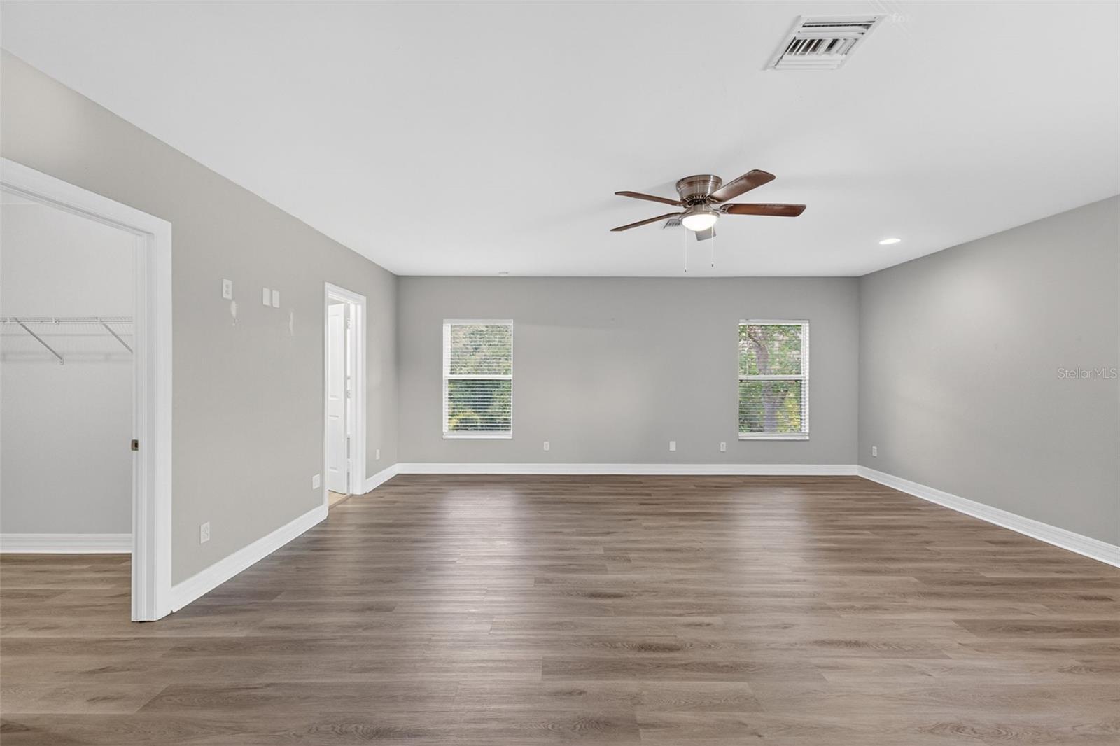 Image 29 of 46 For 545 Encarnacion Street