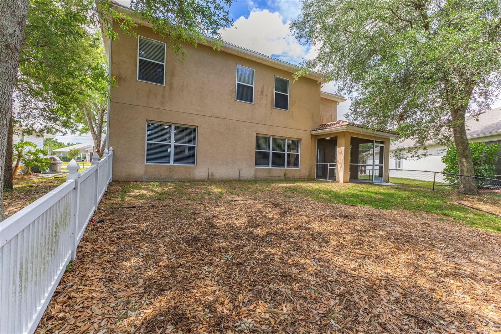 Image 42 of 46 For 545 Encarnacion Street