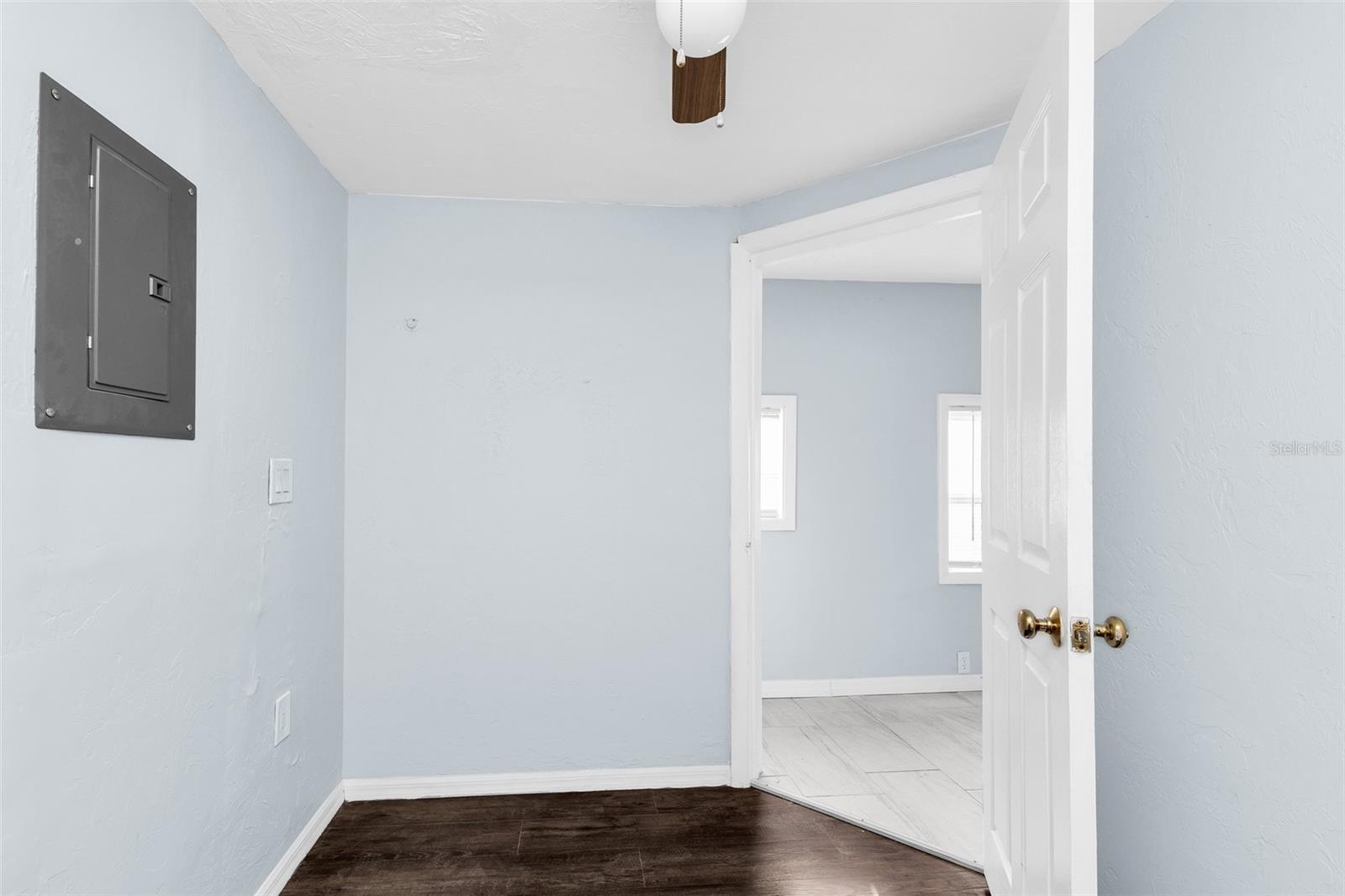 Image 11 of 27 For 8319 Roosevelt Street